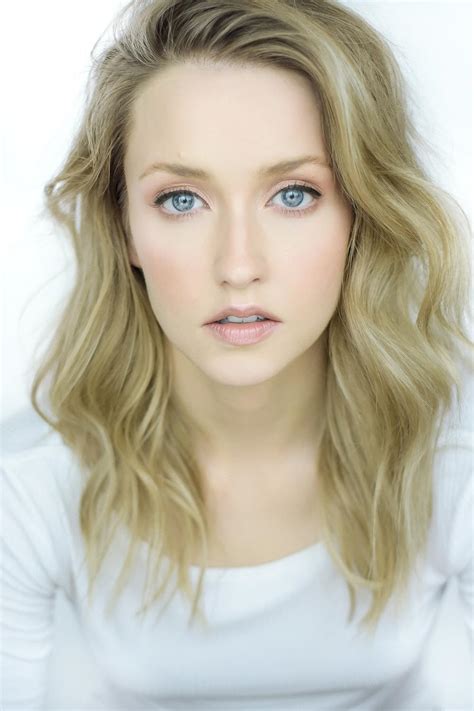 emily tennant photos|emily tennant i robot.